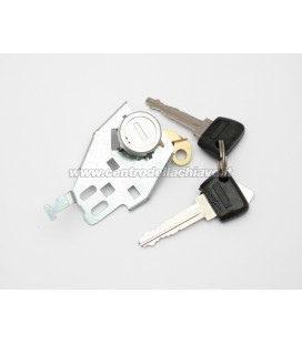 serratura porta destra Mazda - GK6776210
