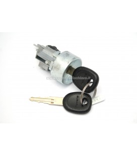 ignition lock Subaru Legacy - X8311AA000